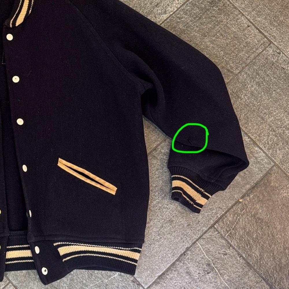 Vintage Villanova Black Varsity Jacket with Cream Accents wool size 42 men’s M/L - Picture 4 of 4